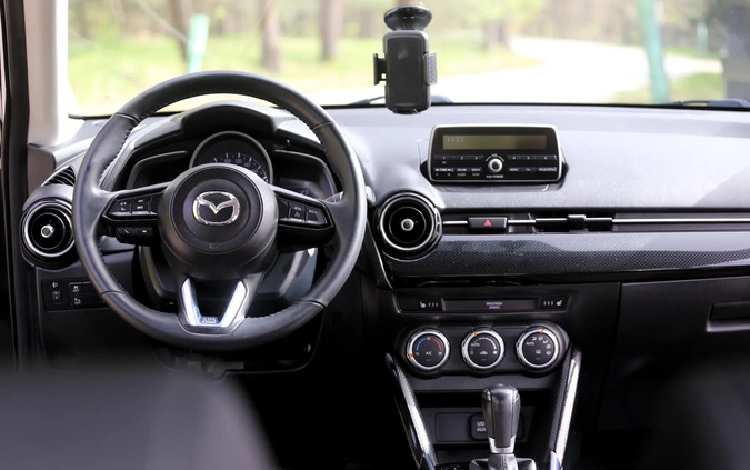 Mazda 2 cena 53500 przebieg: 96000, rok produkcji 2017 z Poznań małe 172
